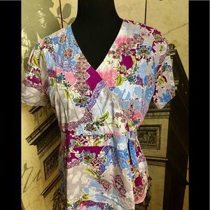 Nice scrubs by Live Sweet size medium